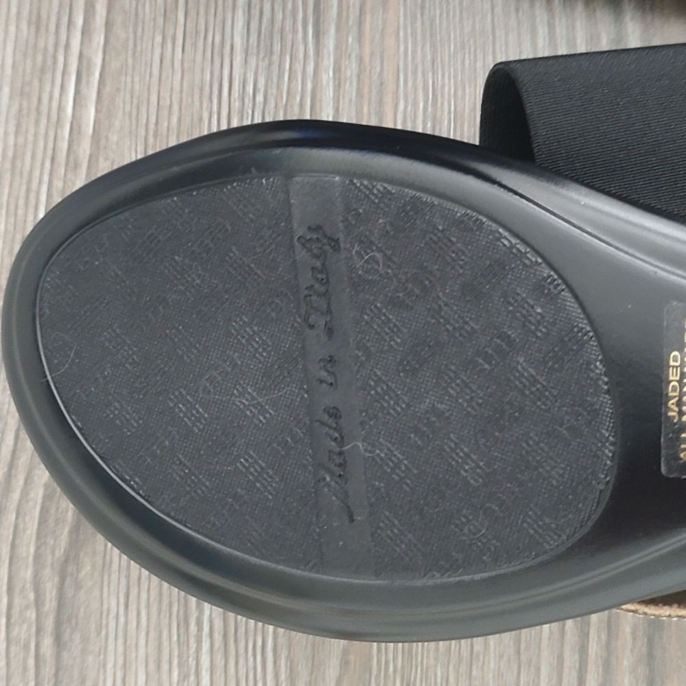 Italian Shoemakers Black and Leopard Sandals - Picture 11 of 13